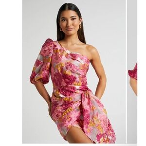 Showpo Brailey Mini Dress One Shoulder Hoco Prom Pink Jacquard Floral Size 4 NEW